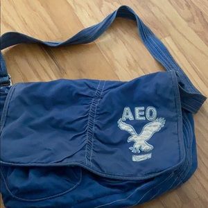 American Eagle cross body bag